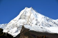 Blick zum Manaslu (8163 m)