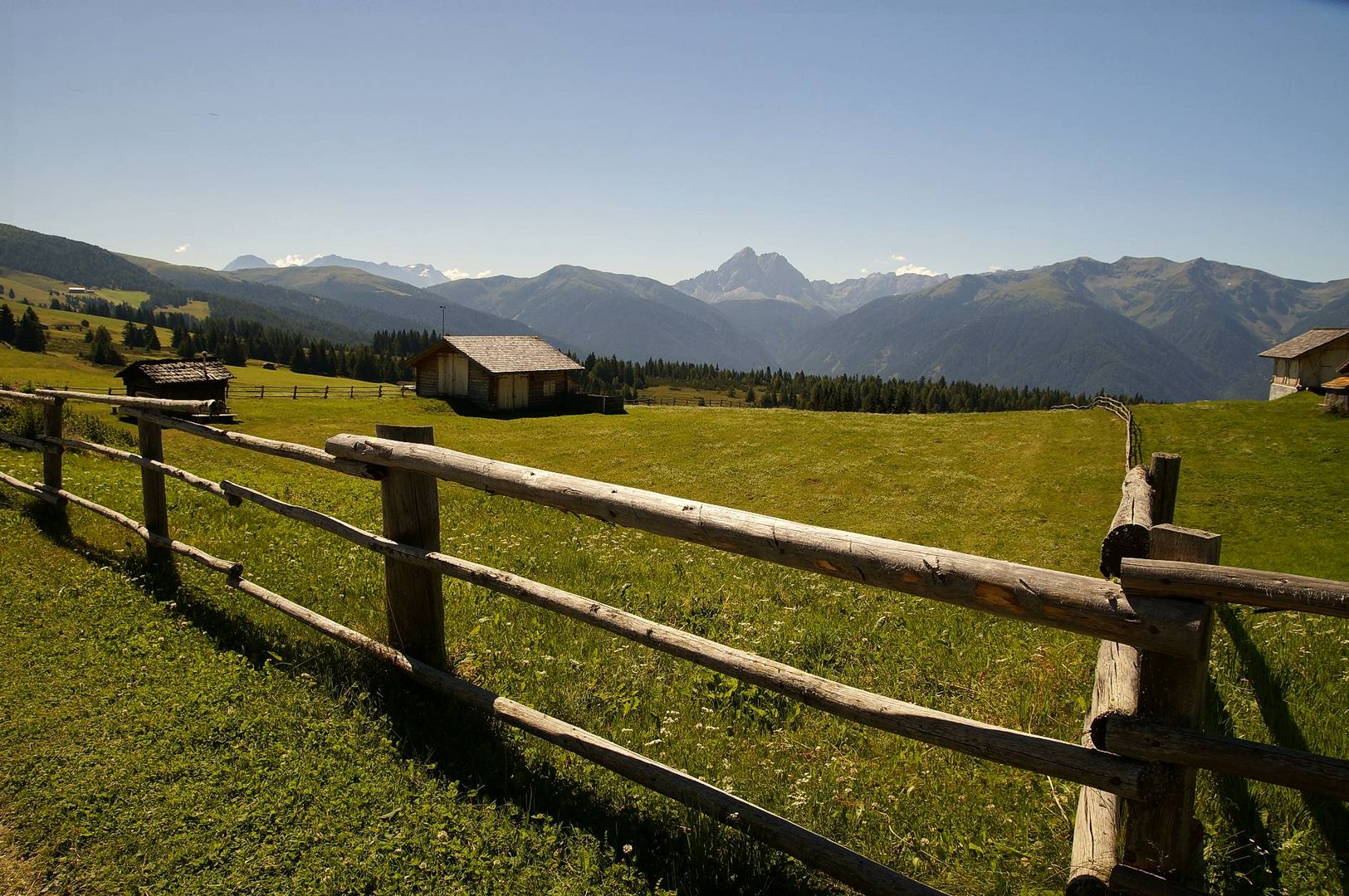 Blick zum Peitlerkofel