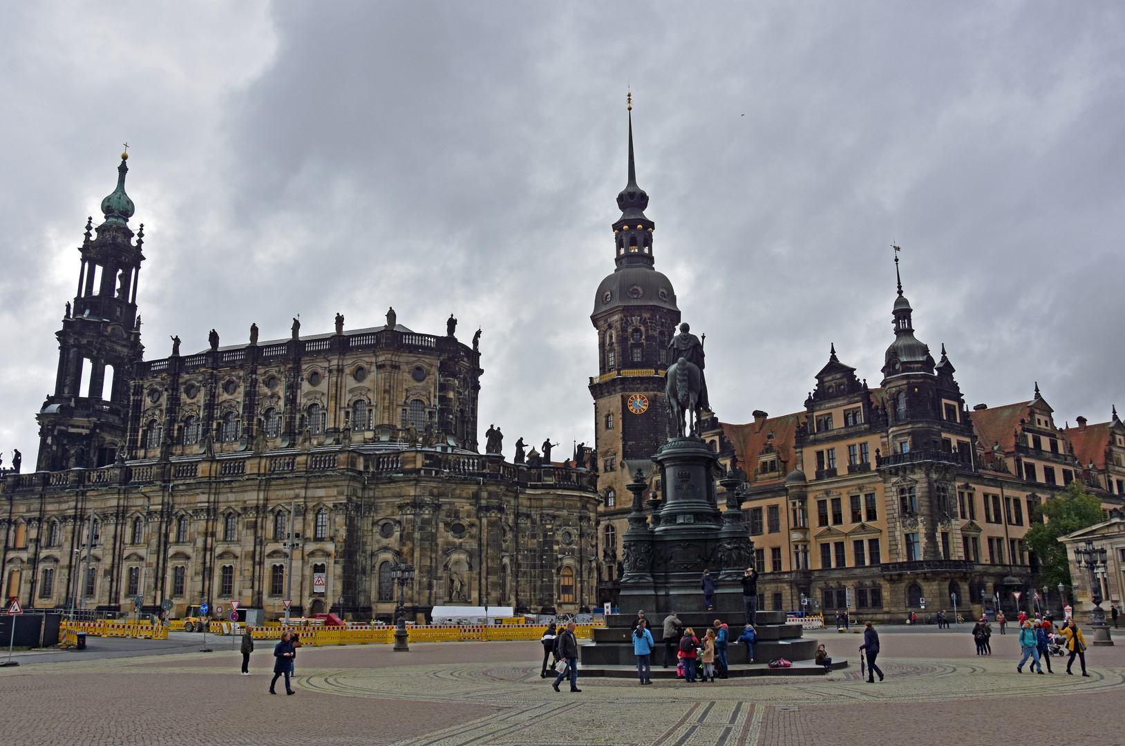 Blick zum Residenzschloss in der Dresdner Altstadt