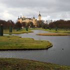 Blick zum Schloss Schwerin …