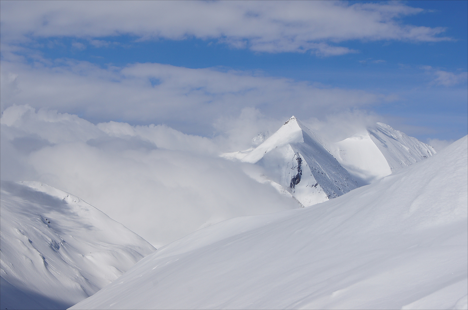 Blick zum Sonnenwelleck (3266m)