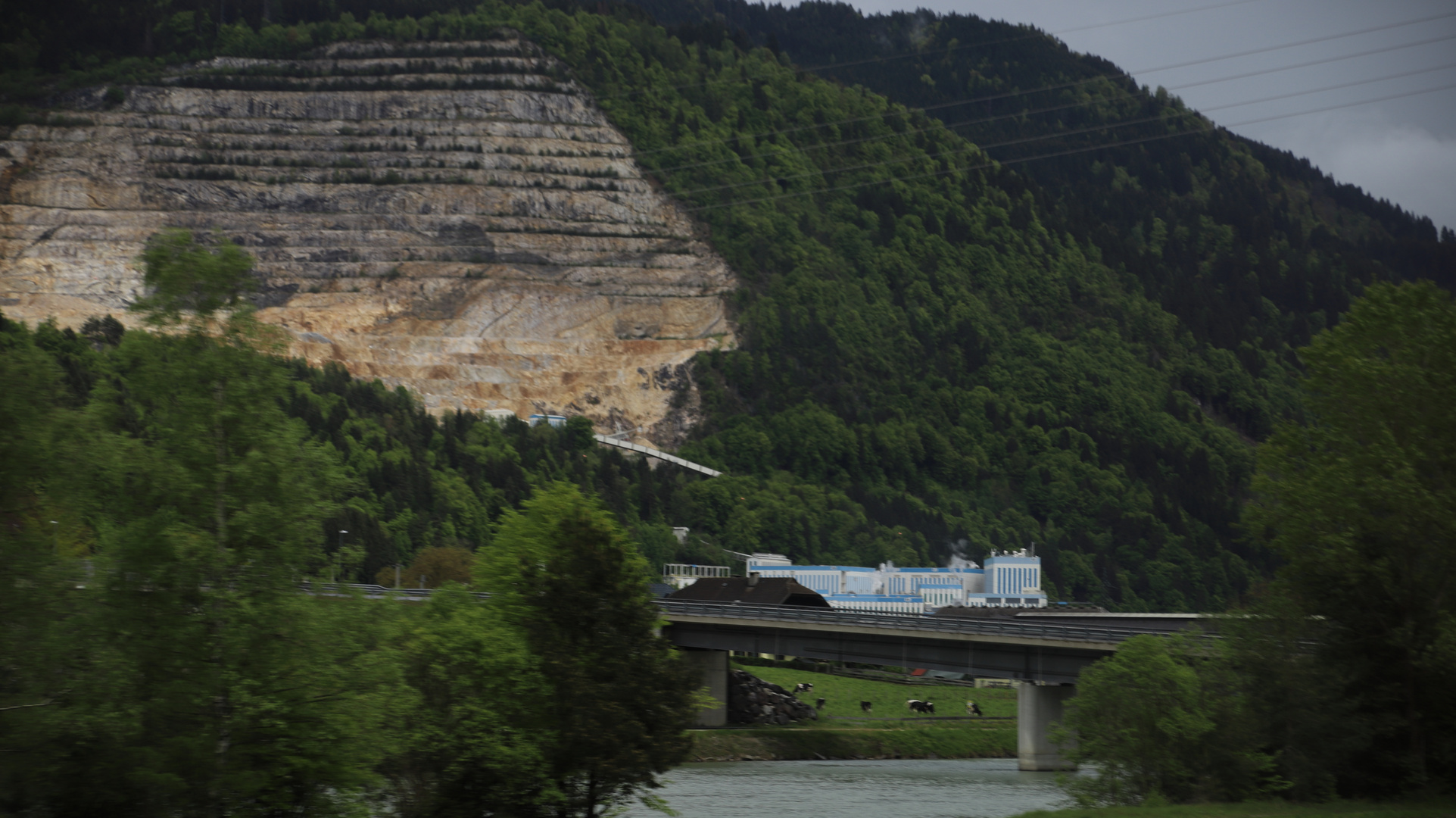 Blick zum Steinbruch Gummern