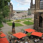 Blick zum Theaterplatz