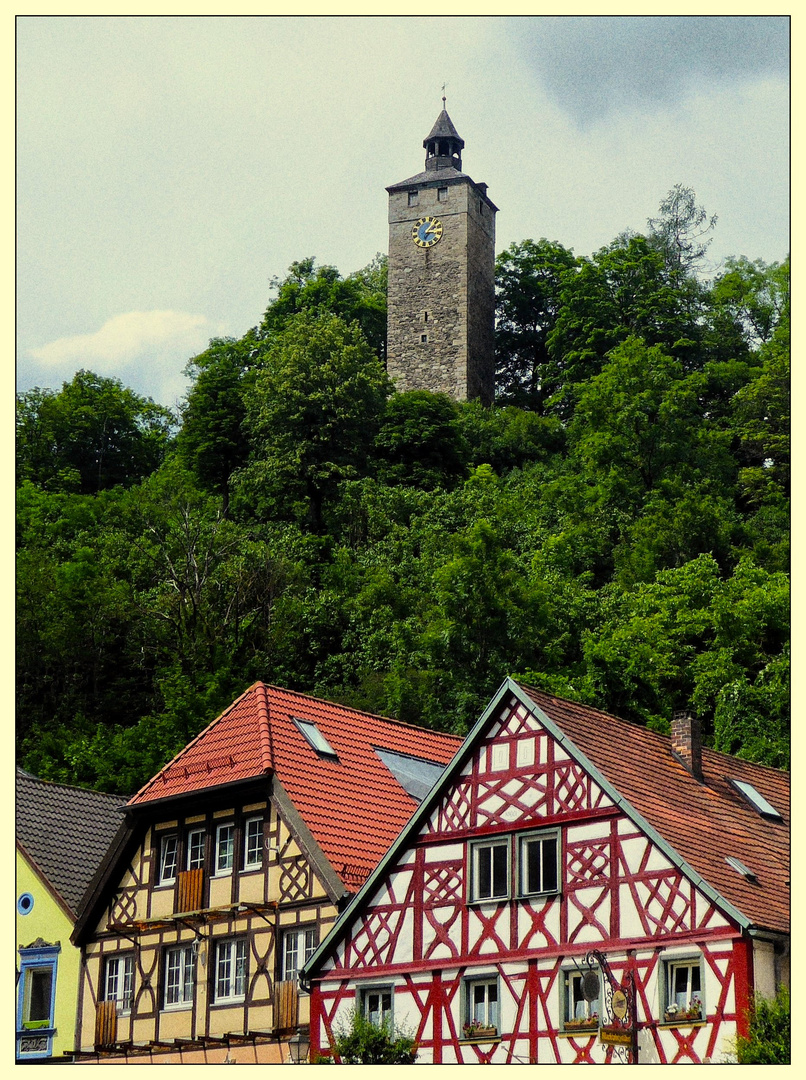 Blick zum Turm am Schlossberg