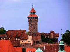 Blick zum Turm der Kaiserburg....