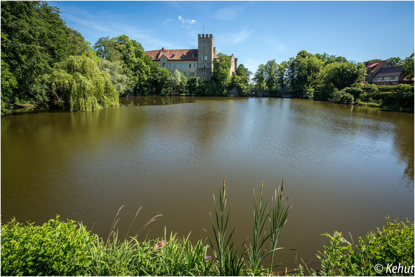 Blick zum Wasserschloss Flechtingen