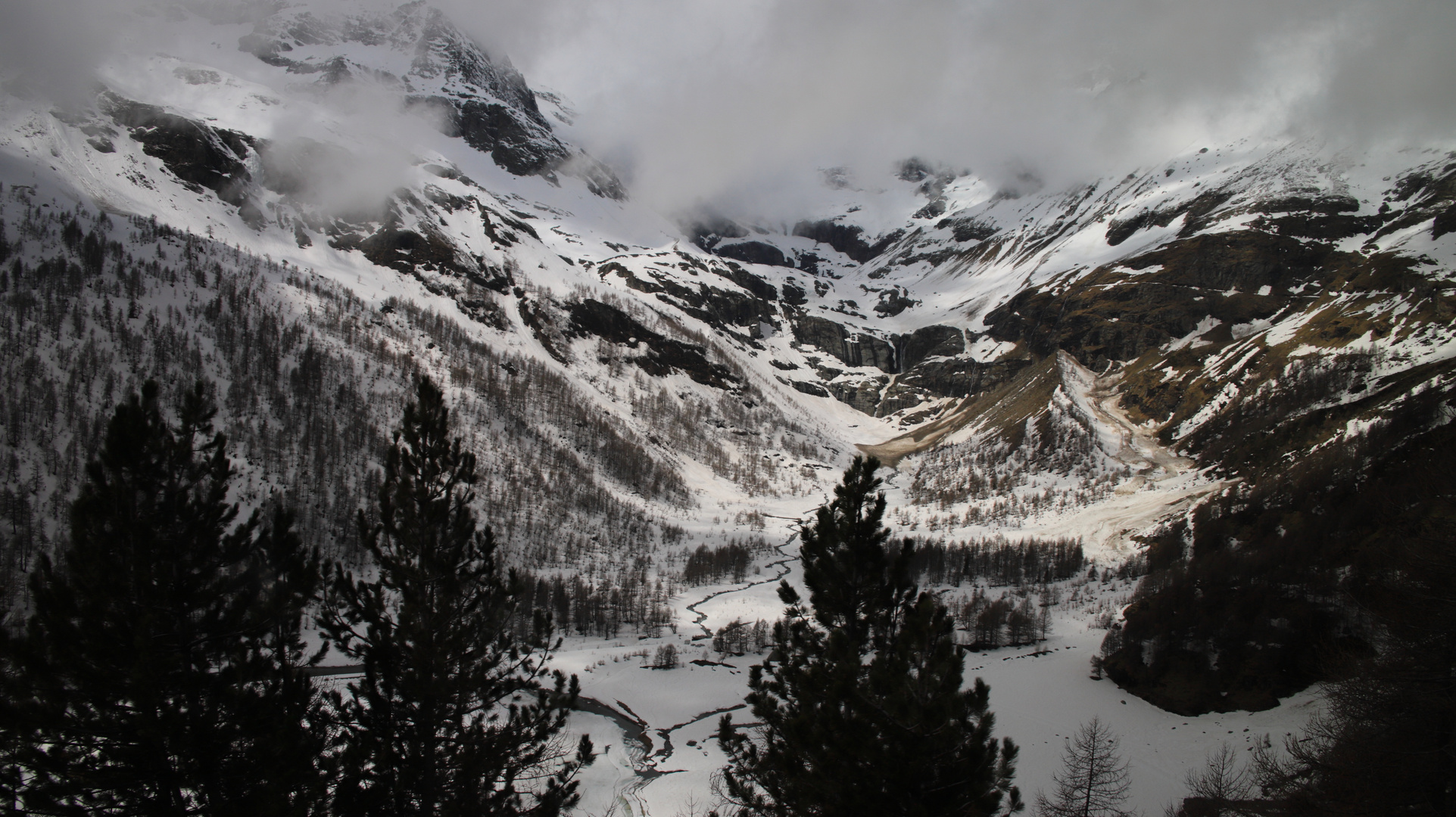 Blick zur Alpe Palü