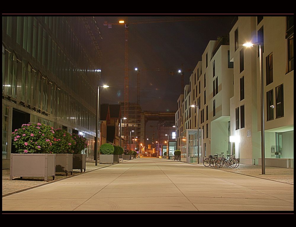 Blick zur Baustelle des neuen Kranhauses in Köln