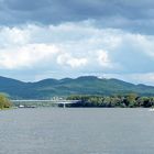 Blick zur Brücke B 562 und Siebengebirge