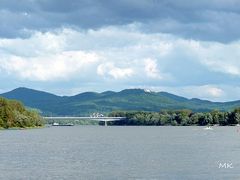 Blick zur Brücke B 562 und Siebengebirge