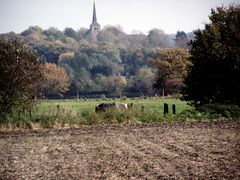 Blick zur Dorfkirche