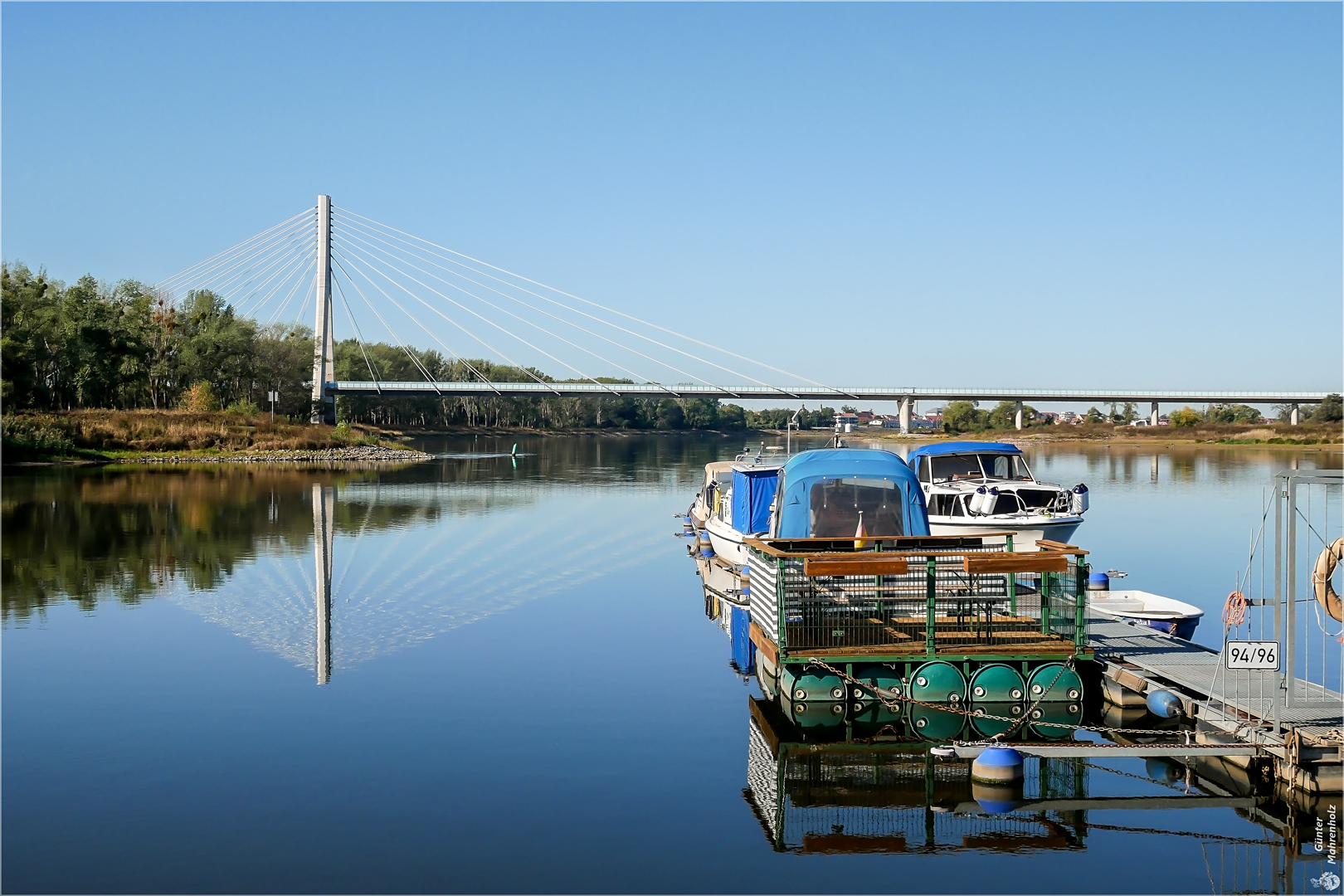 Blick zur Elbauenbrücke