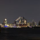 Blick zur Elbphilharmonie