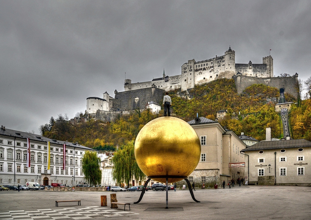 Blick zur Festung - oder - Einer hat immer den besten Ausblick...