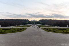 Blick zur Gloriette von der Schloss-Rückseite