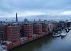Blick zur HafenCity in Hamburg