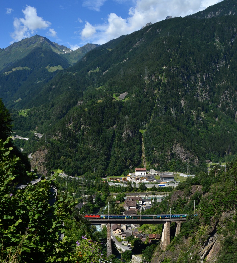 Blick zur Kerstelenbachbrücke