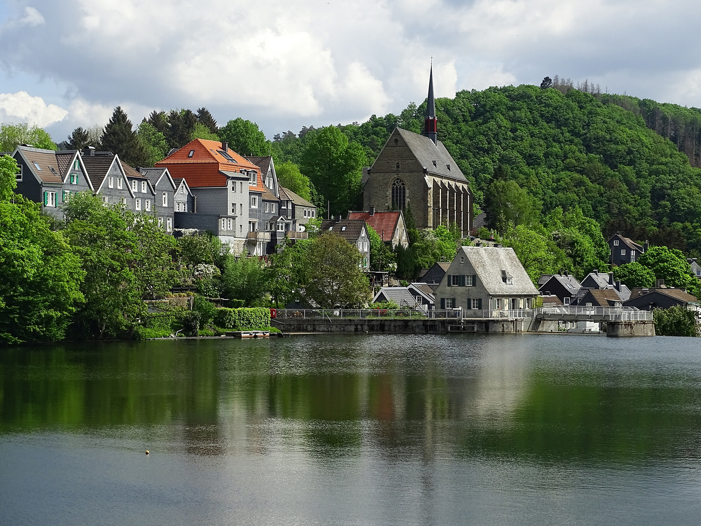 Blick zur Klosterkirche Maria Magdalena