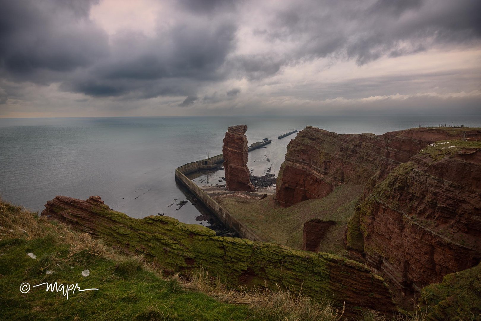 Blick zur Langen Anna auf Helgoland