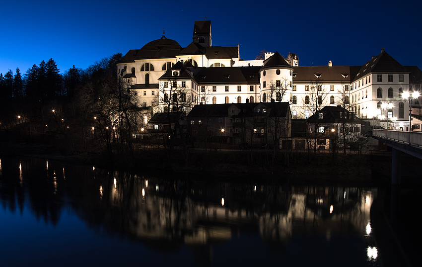 Blick zur "Lechhalde" mit Kloster St. Mang und Hohen Schloßes