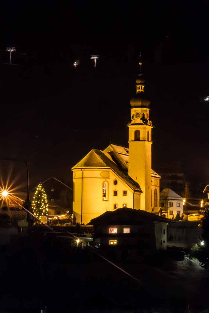 Blick zur Lermooser Kirche