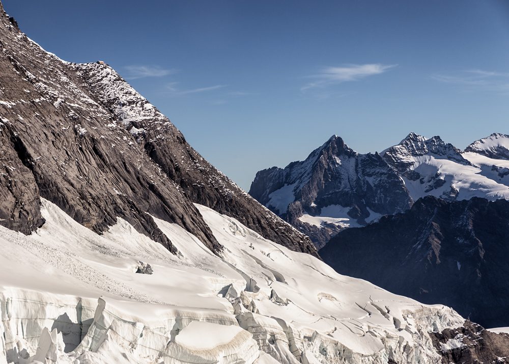 Blick zur Mittellegi-Hütte