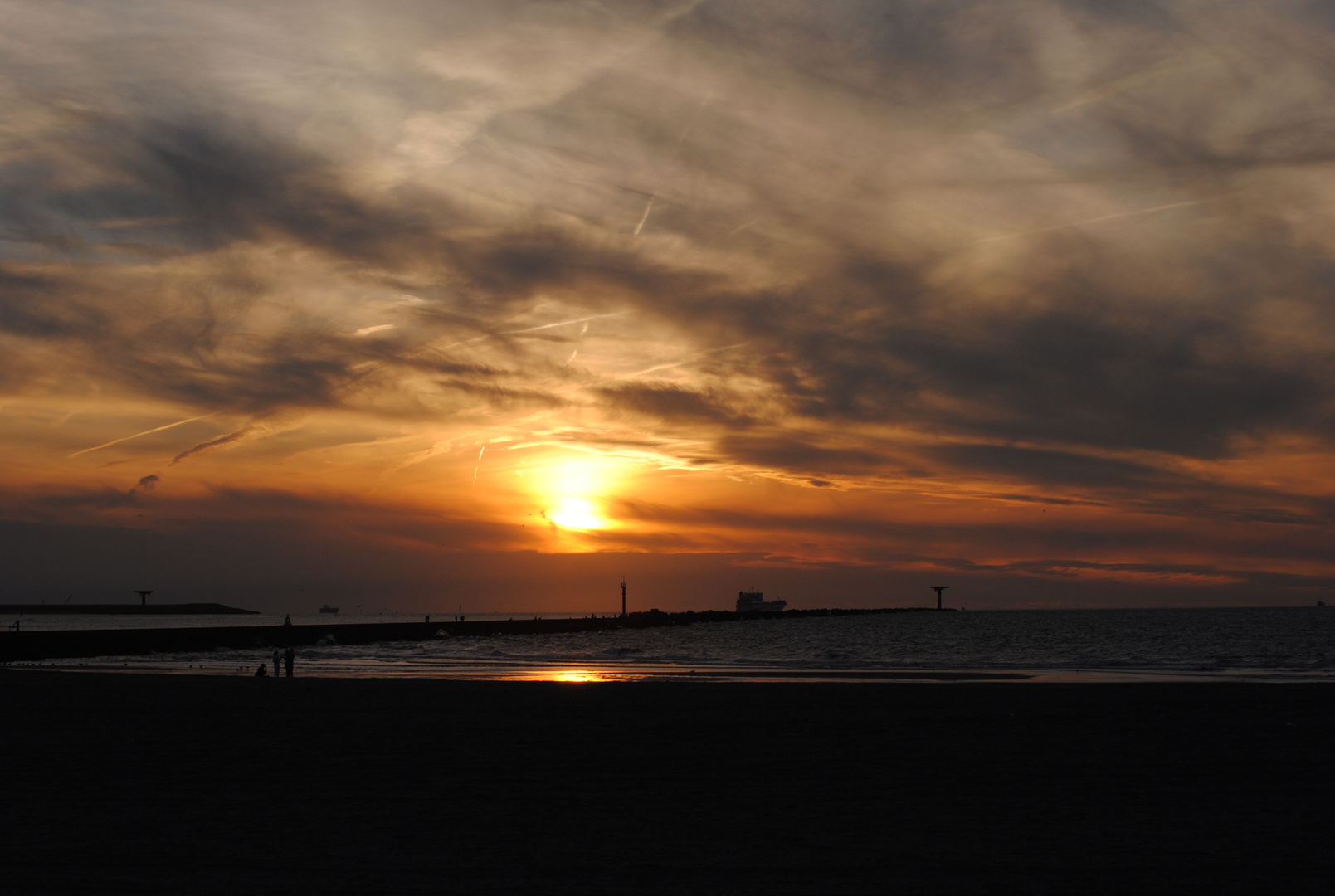 Blick zur Nordsee, Sonnenuntergang Hoek van Holland