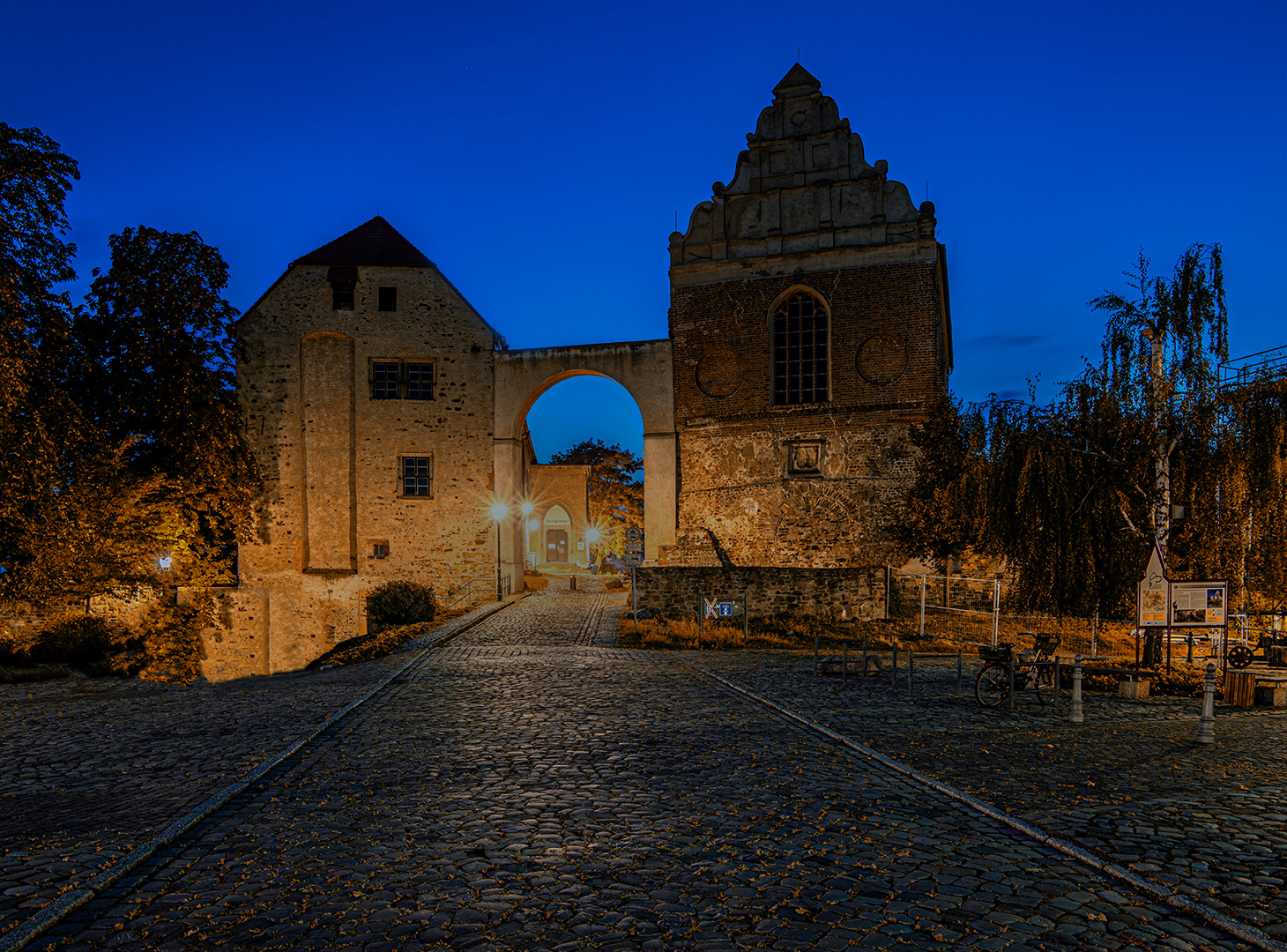 Blick zur Oberburg...