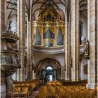 Blick zur Orgel im Dom St. Marien