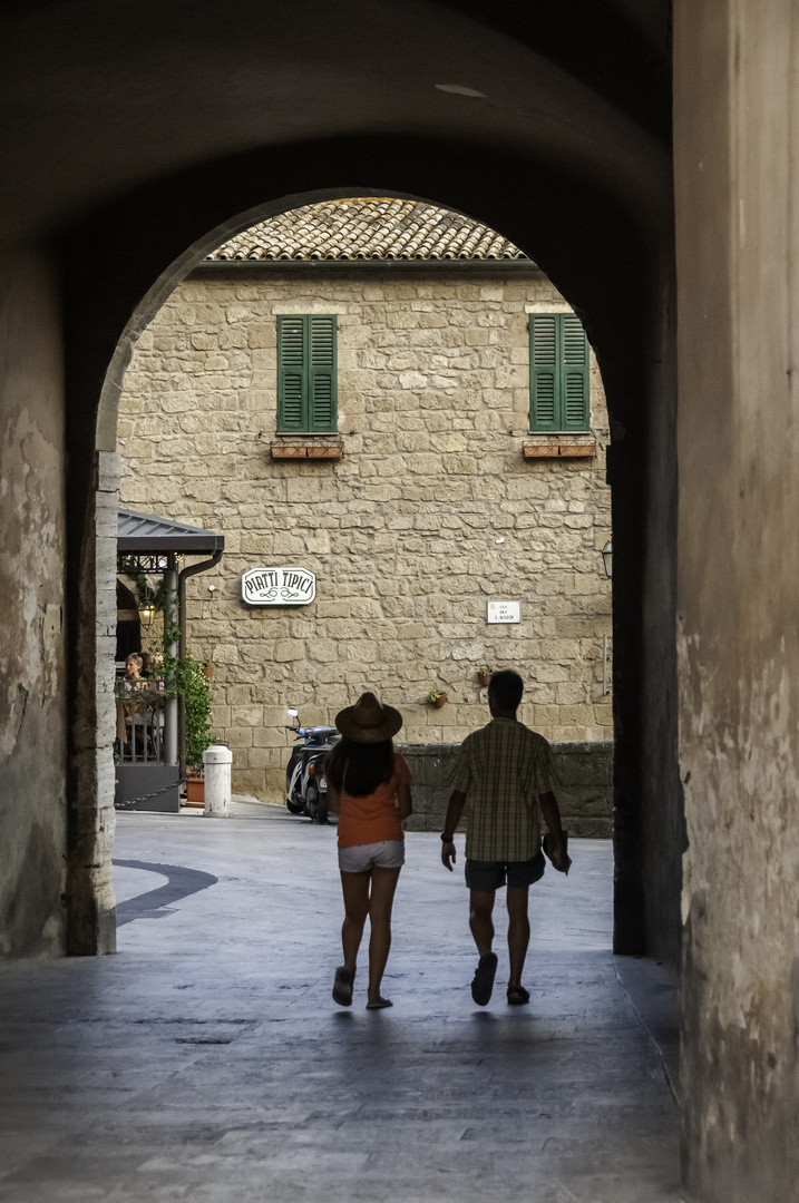 Blick zur Piazza Francesco Petruccioli