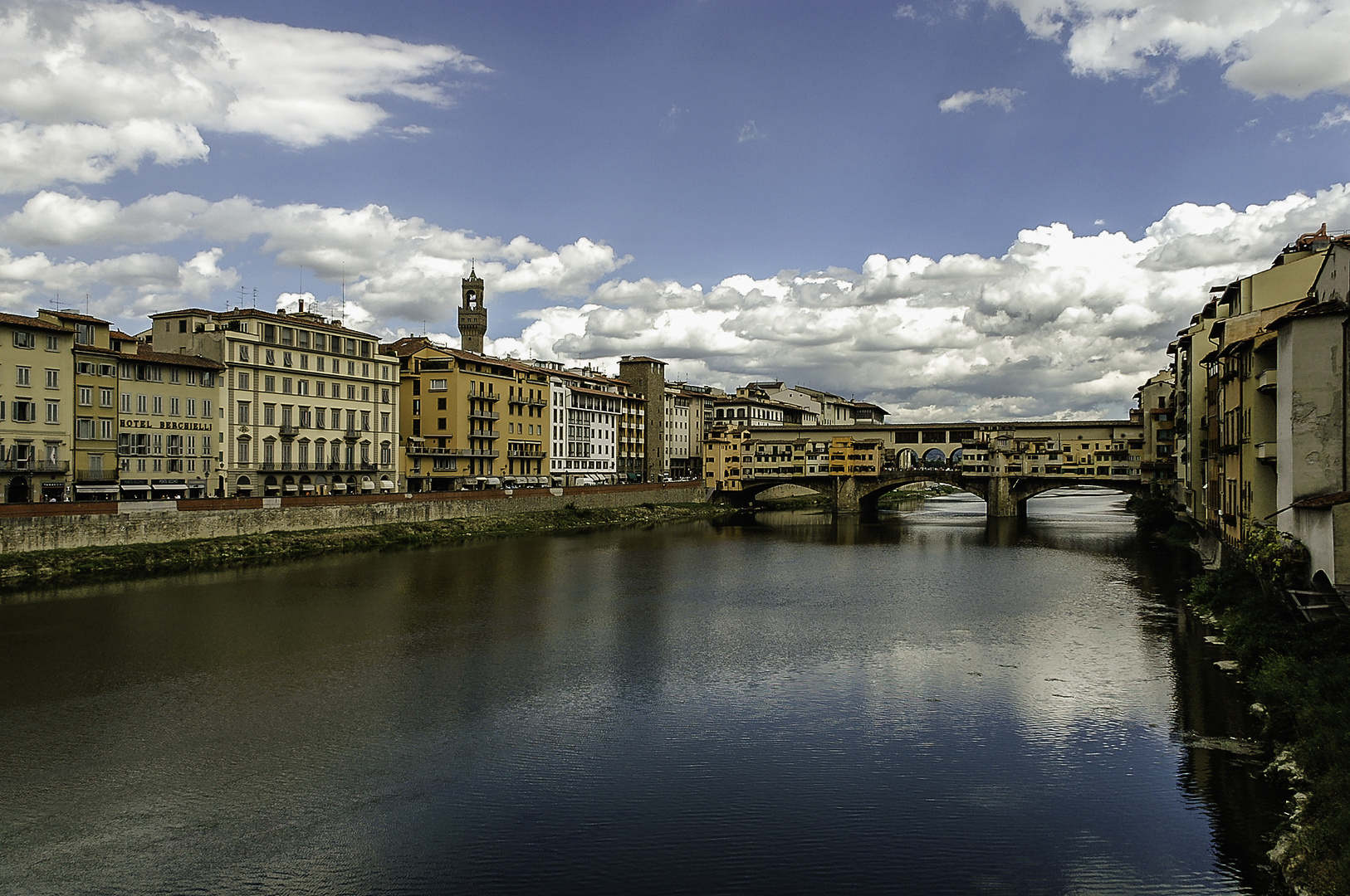 Blick zur Ponte Vecchio