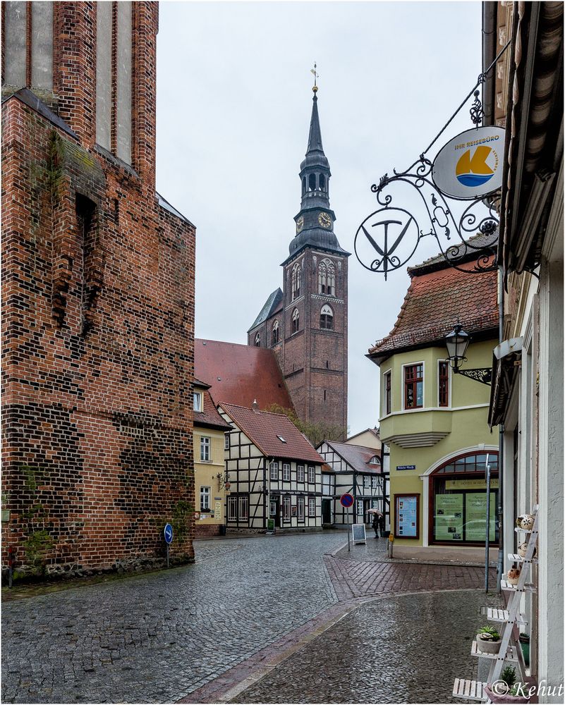 Blick zur St. Stephanskirche in Tangermünde