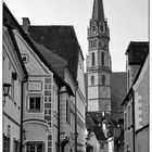 Blick zur Stadtpfarrkirche ...