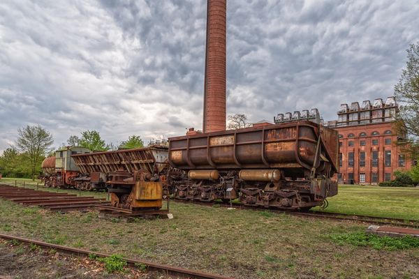 Blick zur verlassenen Brikettfabrik