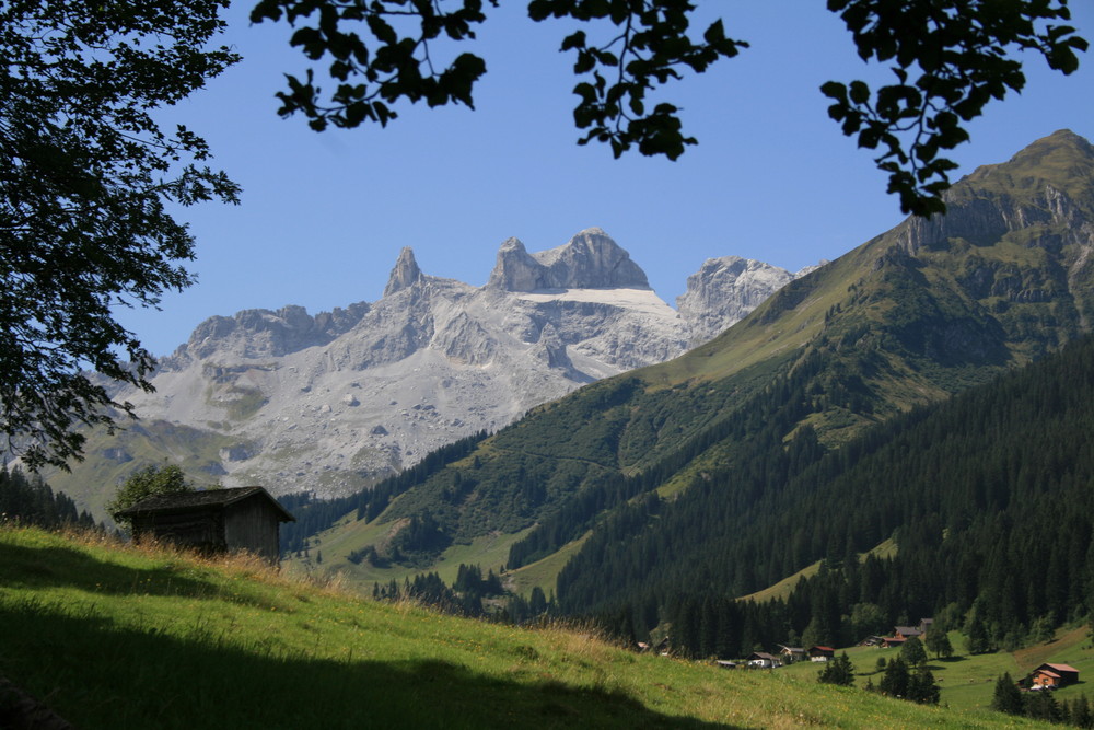 Blick zurück auf die Drei Türme im Montafon