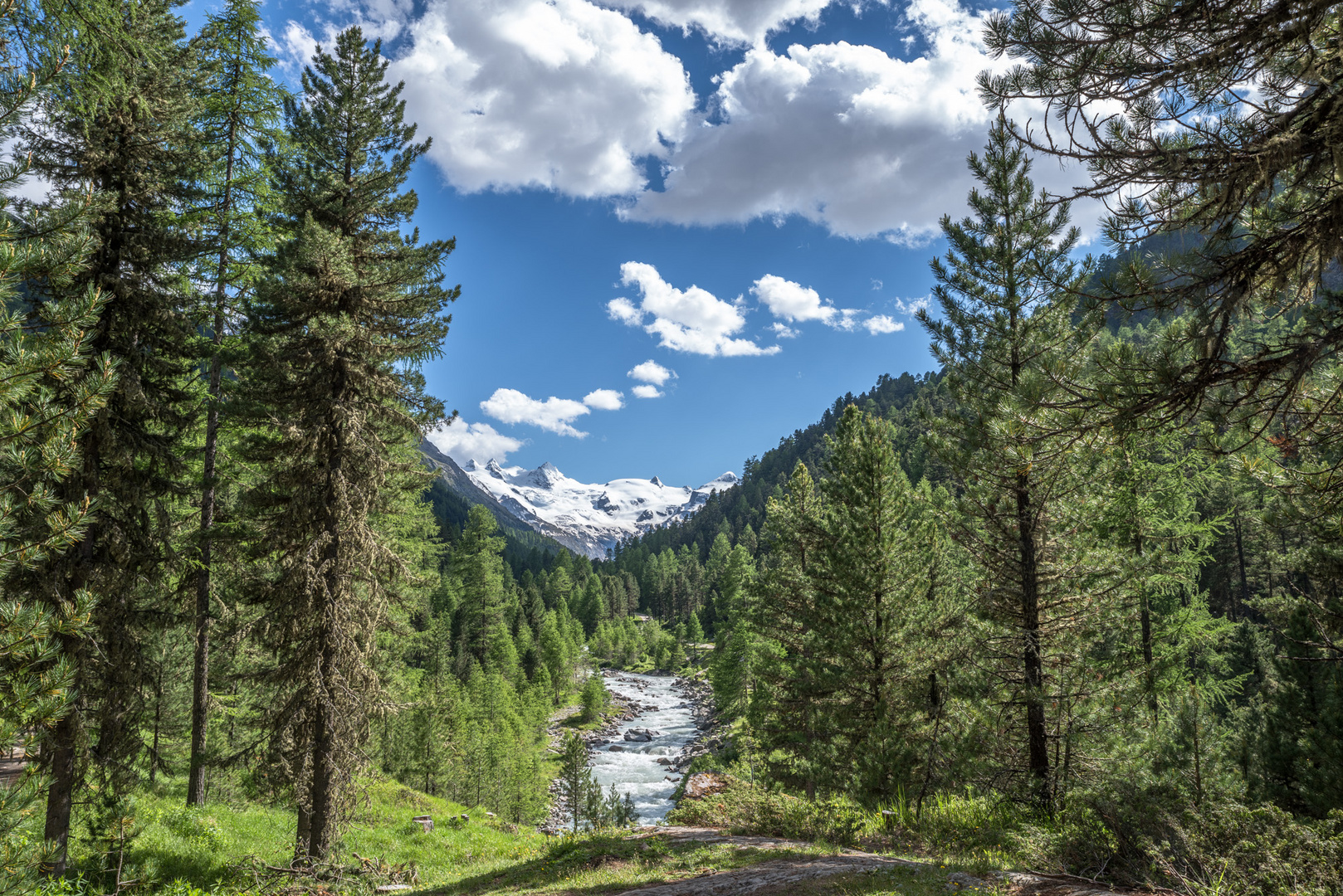 Blick zurück durchs Val Roseg