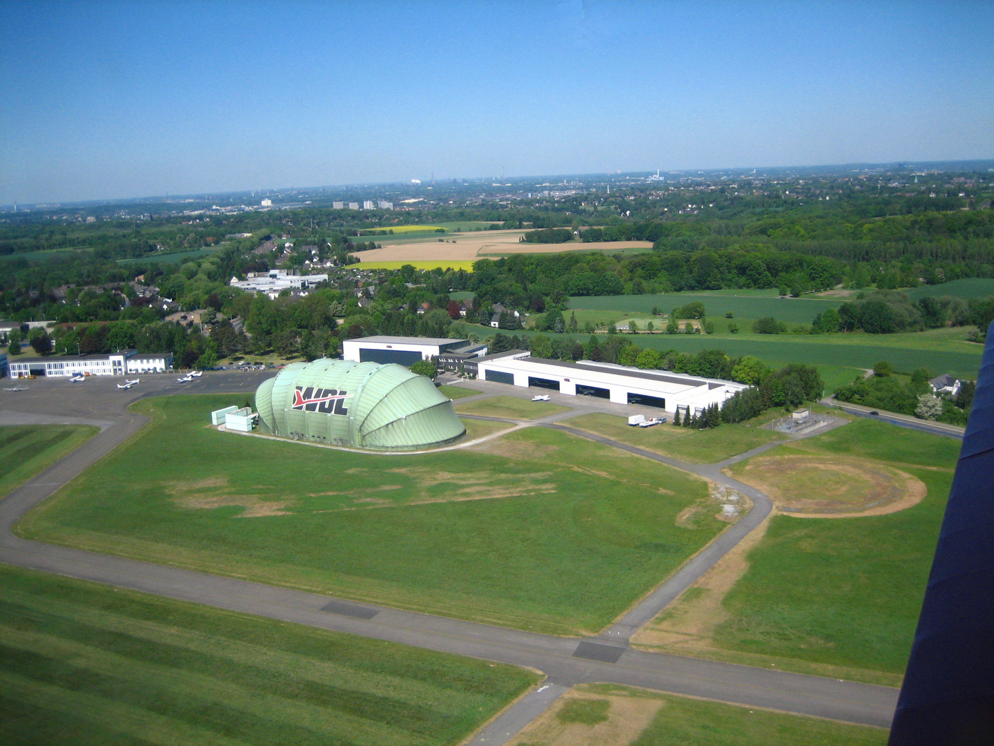 Blimp "Garage"