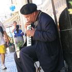 Blinder Musiker in der Baixa von Lissabon