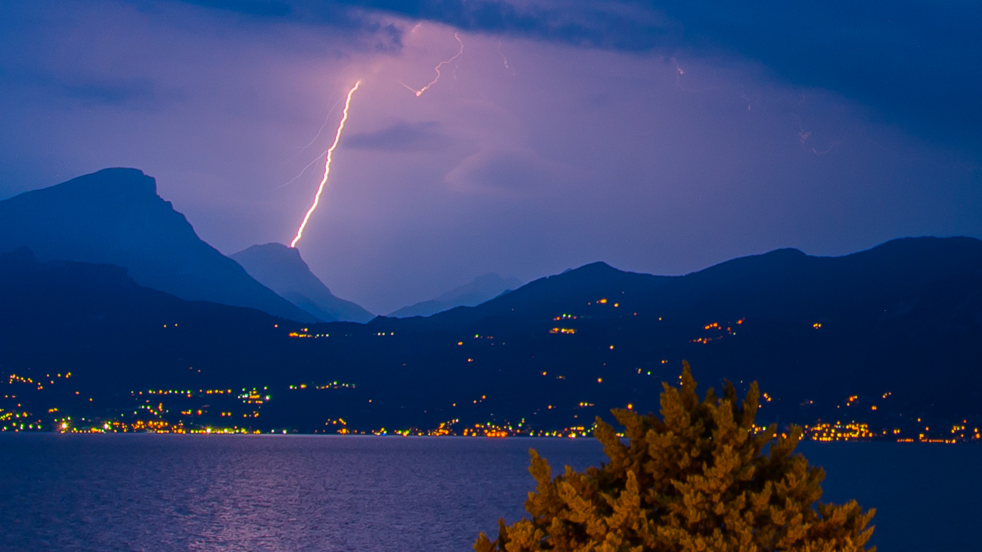 Blitz am Gardasee