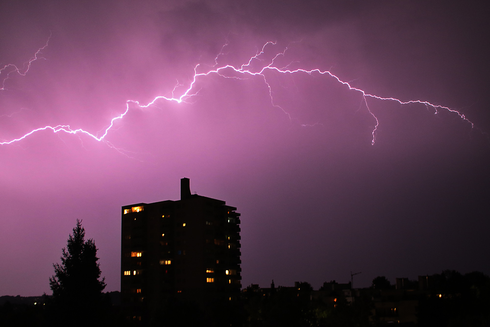 Blitz bei Nacht