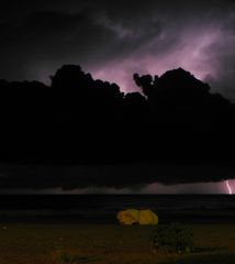 Blitz und Donner am Schwarzen Meer