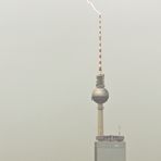 Blitzeinschlag im Fernsehturm