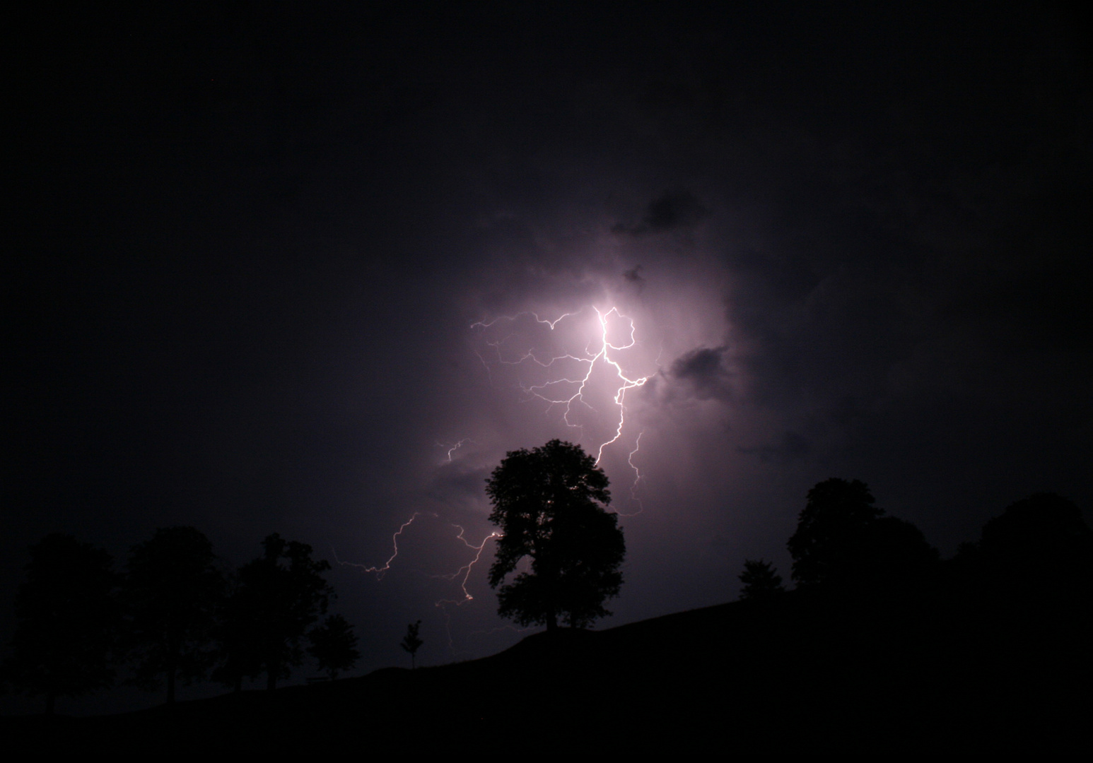 Blitzlicht in den Alpen