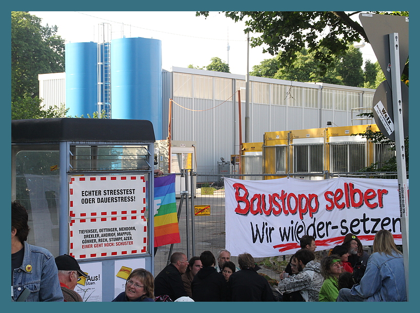 BLOCKADE WASSERFABRIK Stuttgart K21 23.05.2011