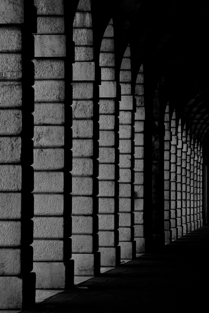 Blocks in...black&white