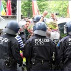 Blockupy Kessel Clowns Keiner Raus Frankfurt 2013 (4)