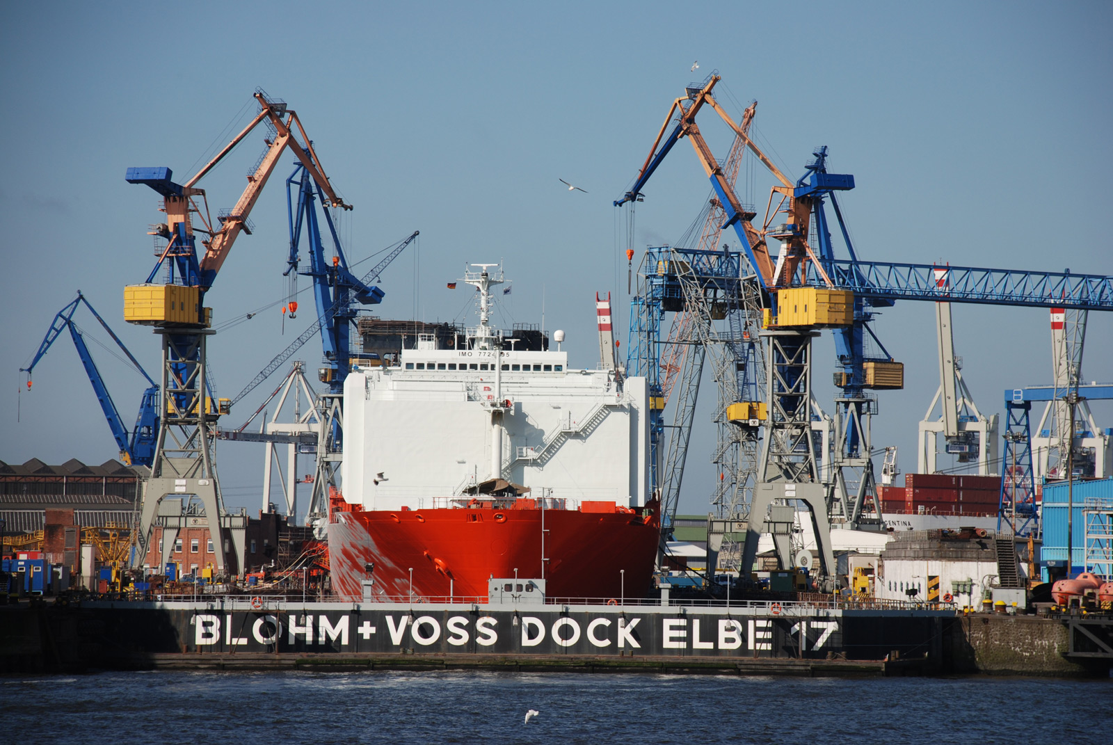 Blohm & Voss Dock Elbe 17