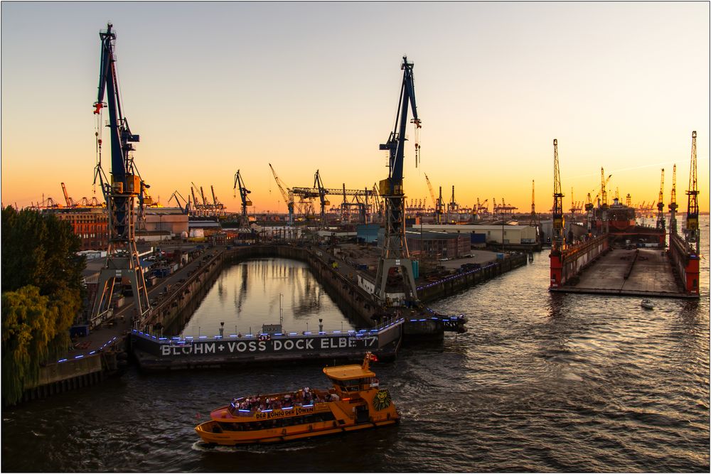 Blohm+Voss Dock Elbe 17