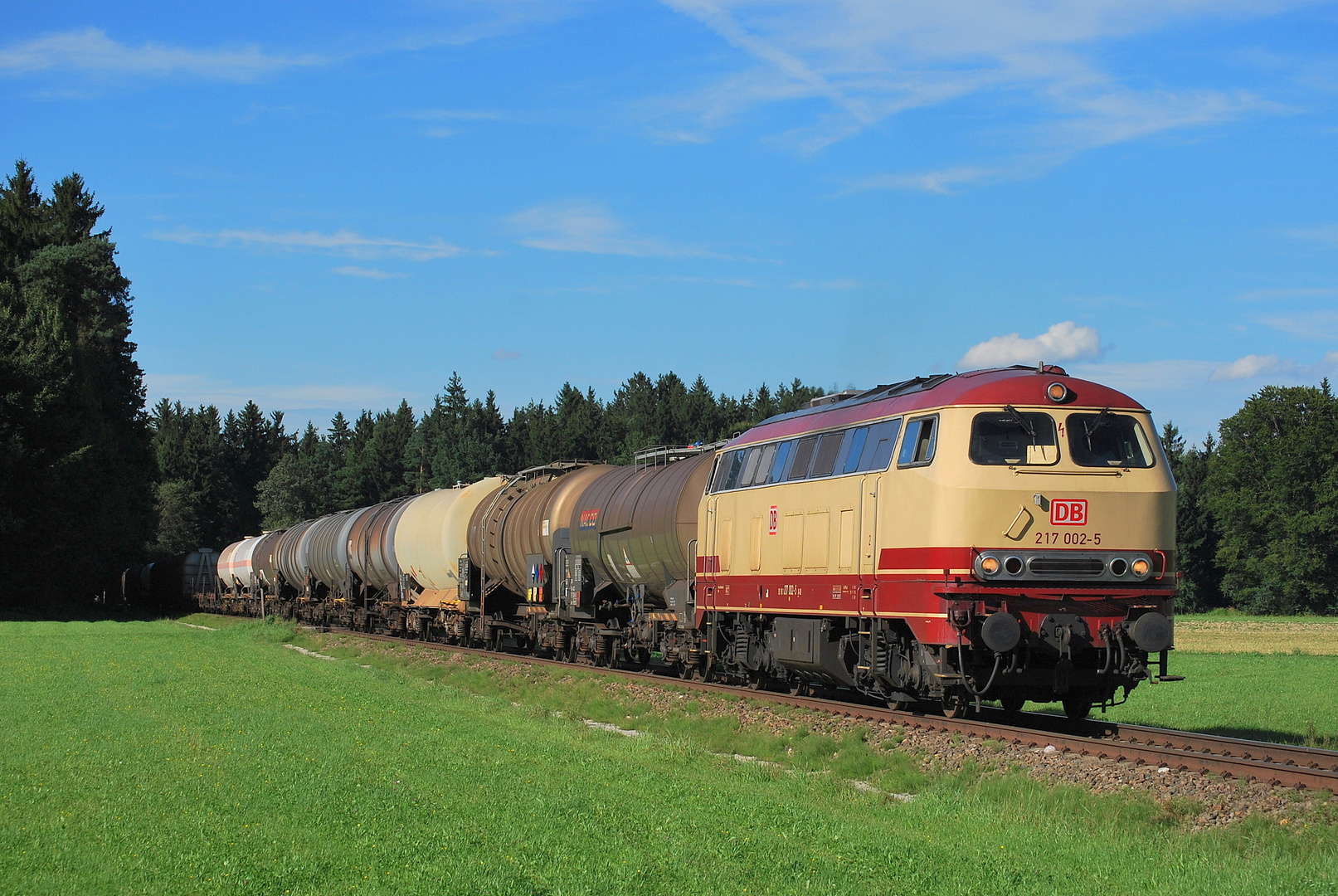 Blondchen allein unterwegs