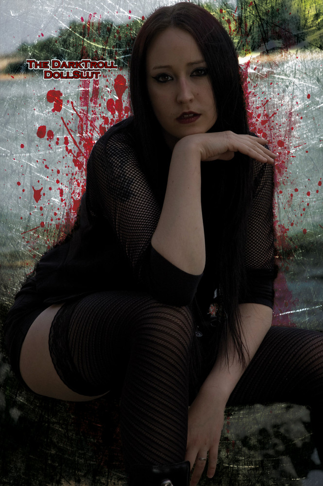 Bloody girl 08...